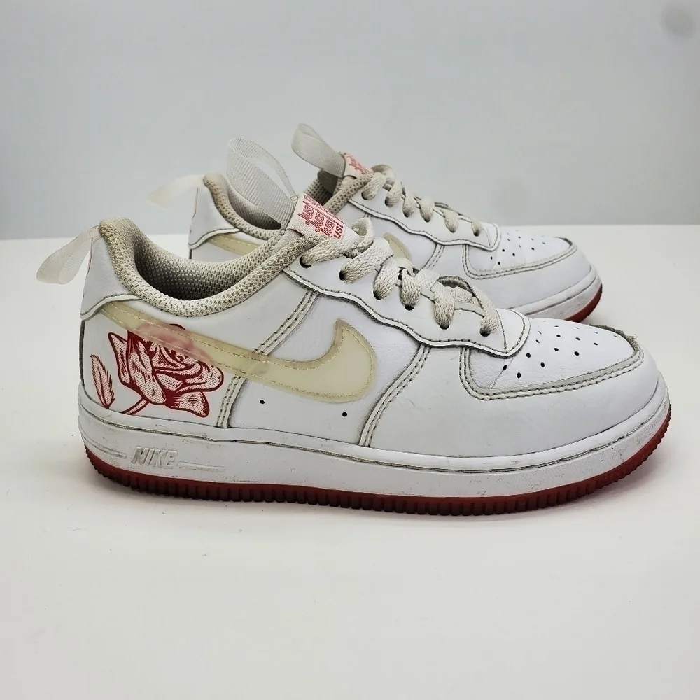 Nike Air Force 1 Bodega Sneakers CN8540-100 Size 13.5C Shoes White Red